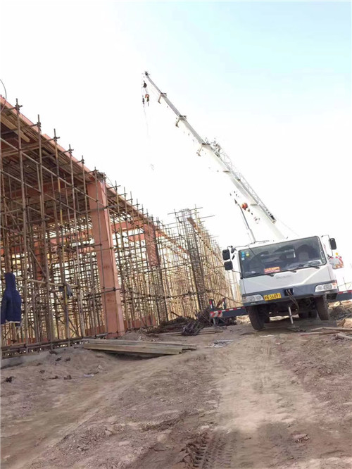 内黄县吊车作业的安全注意事项有哪些？